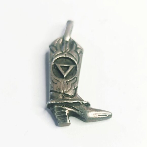 Vintage Sterling Silver Cowboy Boot Pendant Triangle in a Circle Symbol - Picture 2 of 4